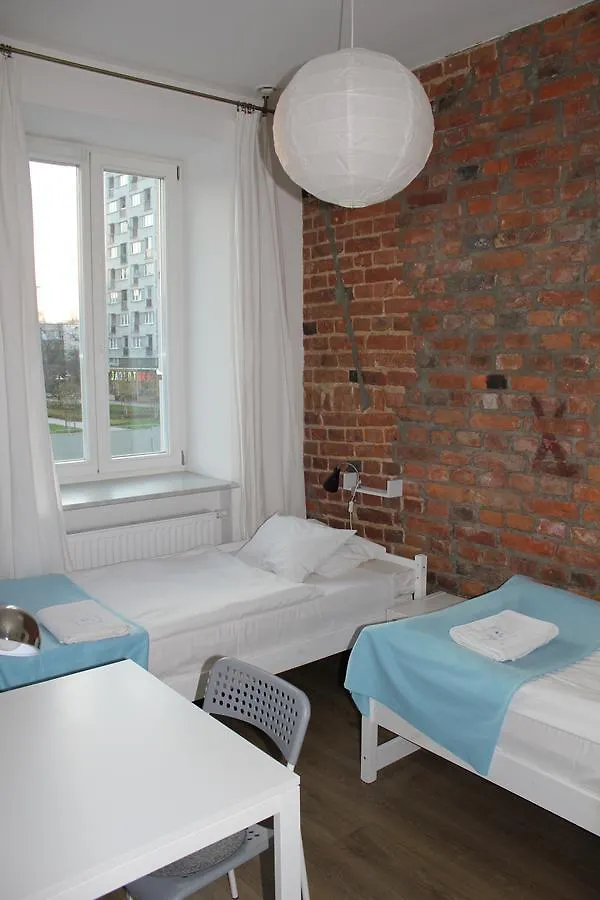 Vava Hostel Warszawa 0*,  Polska